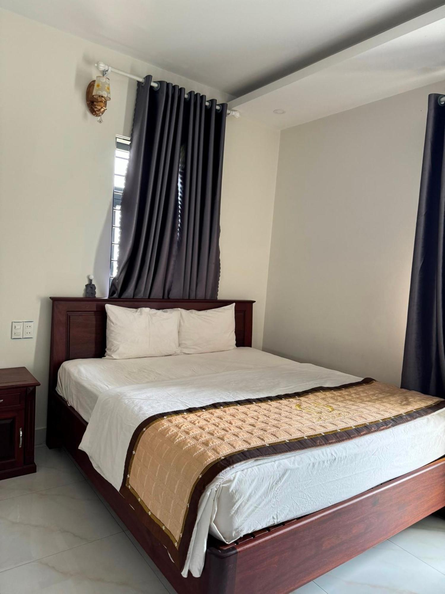 Hoang Khiem Hotel Pleiku Exterior foto