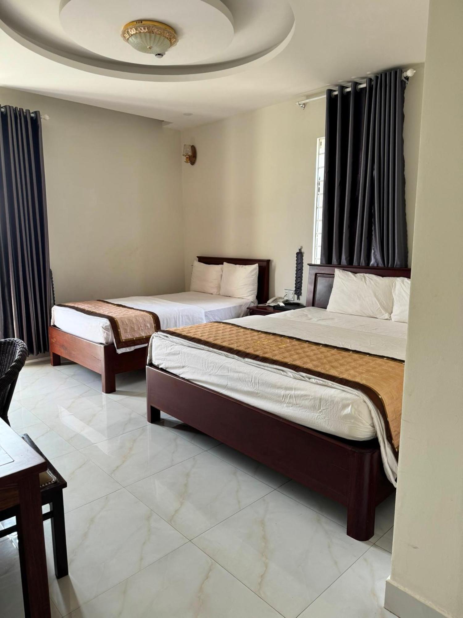 Hoang Khiem Hotel Pleiku Exterior foto